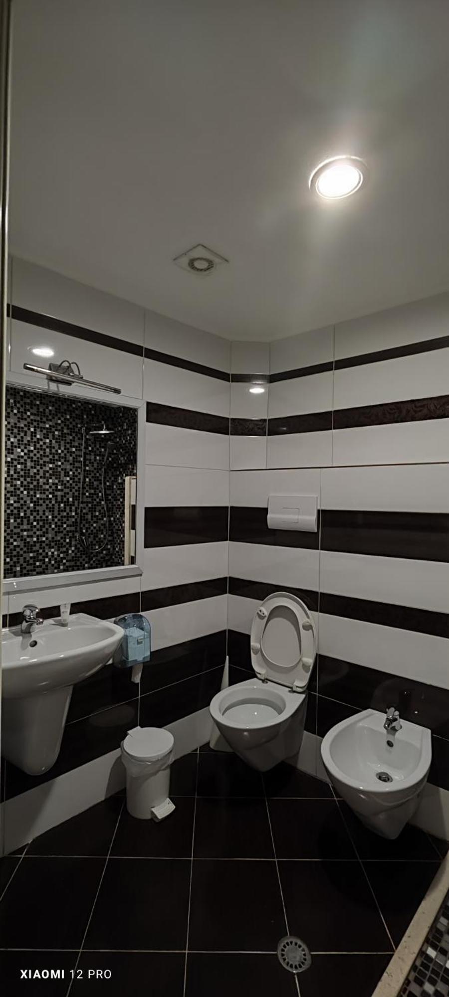 Hotel Kastria Tirana Exterior photo